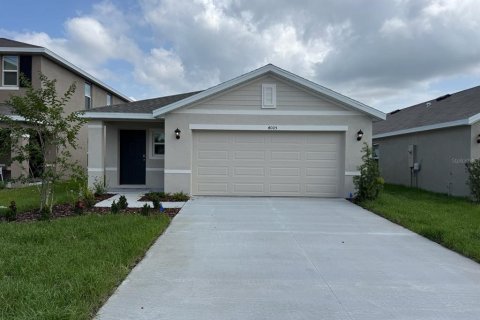 Casa en alquiler en Bradenton, Florida, 4 dormitorios, 154.68 m2 № 1800374 - foto 1