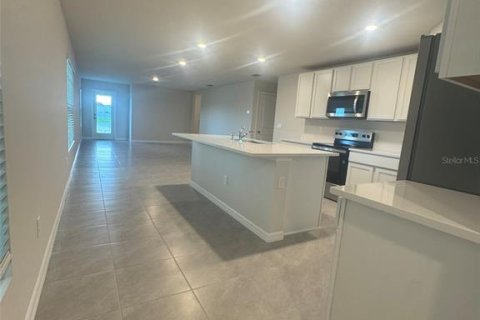 Casa en alquiler en Bradenton, Florida, 4 dormitorios, 154.68 m2 № 1800374 - foto 3
