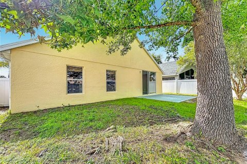 House in Clermont, Florida 3 bedrooms, 170.29 sq.m. № 2396444 - photo 21