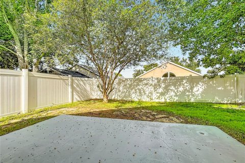 House in Clermont, Florida 3 bedrooms, 170.29 sq.m. № 2396444 - photo 18