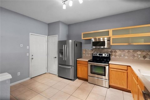 Condo in Orlando, Florida, 2 bedrooms  № 1749538 - photo 4