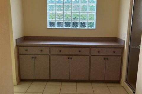 House in Weeki Wachee, Florida 3 bedrooms, 211.63 sq.m. № 1725635 - photo 30