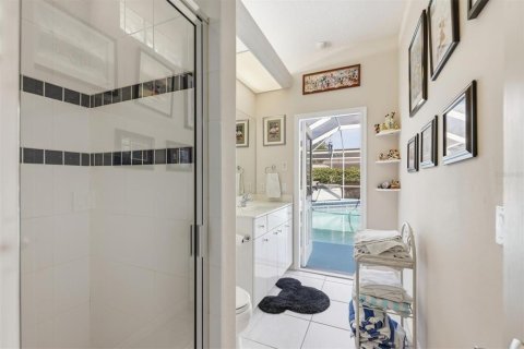 Casa en venta en Sarasota, Florida, 4 dormitorios, 244.98 m2 № 2091576 - foto 28