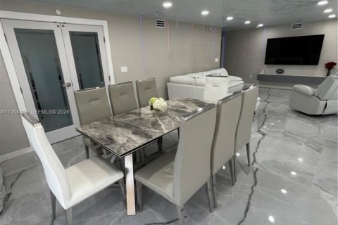 Condo in Sunny Isles Beach, Florida, 3 bedrooms  № 2021091 - photo 6