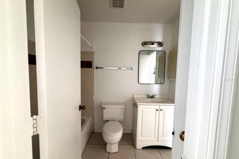 Appartement à louer à Orlando, Floride: 2 chambres, 92.07 m2 № 2319205 - photo 8