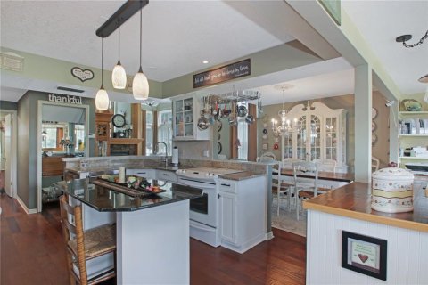 Villa ou maison à vendre à Apopka, Floride: 2 chambres, 185.34 m2 № 1915786 - photo 13
