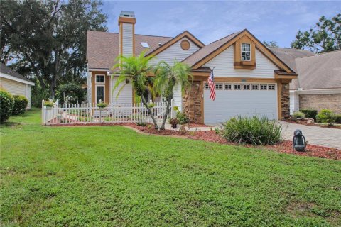 Villa ou maison à vendre à Apopka, Floride: 2 chambres, 185.34 m2 № 1915786 - photo 1