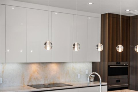Купить кондоминиум в Сарасота, Флорида 12 комнат, 327.67м2, № 1650861 - фото 15