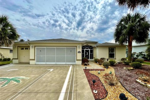 House in Ocala, Florida 3 bedrooms, 158.77 sq.m. № 1531088 - photo 2