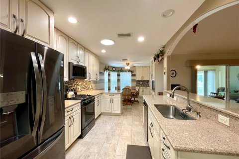 House in Ocala, Florida 3 bedrooms, 158.77 sq.m. № 1531088 - photo 23