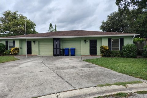 Immobilier commercial à Largo, Floride 4 chambres, 212.93 m2 № 2431660