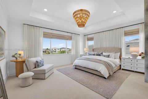 House in Palm Beach Gardens, Florida 5 bedrooms, 391.12 sq.m. № 2066507 - photo 22