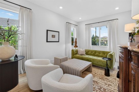 House in Palm Beach Gardens, Florida 5 bedrooms, 391.12 sq.m. № 2066507 - photo 17