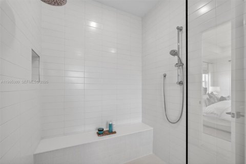 House in Palm Beach Gardens, Florida 5 bedrooms, 391.12 sq.m. № 2066507 - photo 26