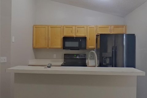 House in Wesley Chapel, Florida 3 bedrooms, 107.58 sq.m. № 1911017 - photo 5
