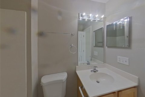 House in Wesley Chapel, Florida 3 bedrooms, 107.58 sq.m. № 1911017 - photo 8