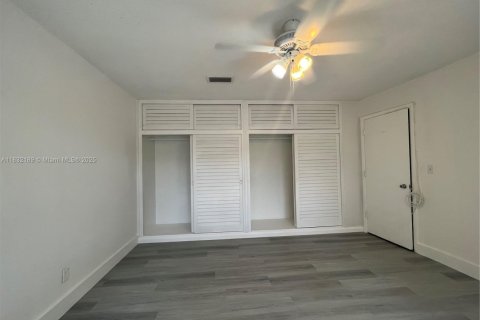 Copropriété à louer à Hollywood, Floride: 1 chambre, 63.17 m2 № 1809250 - photo 6
