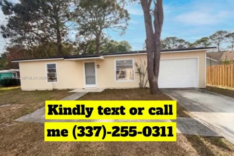 Villa ou maison à Port St. Lucie, Floride 2 chambres, 169.73 m2 № 2066607
