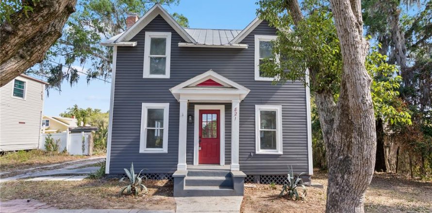 Villa ou maison à Eustis, Floride 4 chambres, 137.68 m2 № 2226006