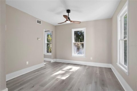 Villa ou maison à vendre à Eustis, Floride: 4 chambres, 137.68 m2 № 2226006 - photo 8