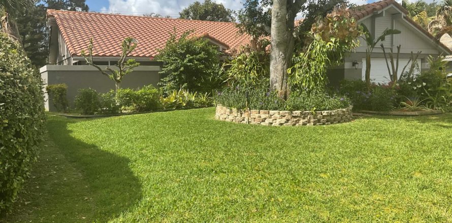 House in Port St. Lucie, Florida 3 bedrooms, 188.03 sq.m. № 2088029