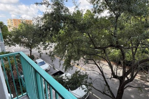 Condominio en venta en South Miami, Florida, 2 dormitorios, 93.83 m2 № 2075843 - foto 14