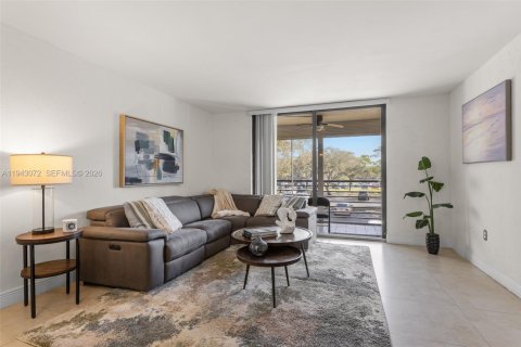 Condominio en venta en Pembroke Pines, Florida, 2 dormitorios, 94.85 m2 № 2002097 - foto 4