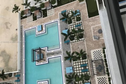 Condo à Doral, Floride, 1 chambre  № 2016039