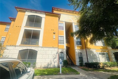 Condominio en venta en Orlando, Florida, 3 dormitorios, 127.18 m2 № 1841855 - foto 1