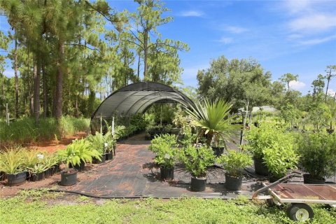 Propiedad comercial en venta en North Port, Florida, 219.99 m2 № 2289782 - foto 11