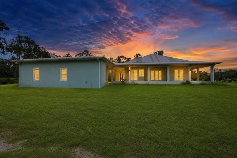 Propiedad comercial en venta en North Port, Florida, 219.99 m2 № 2289782 - foto 13