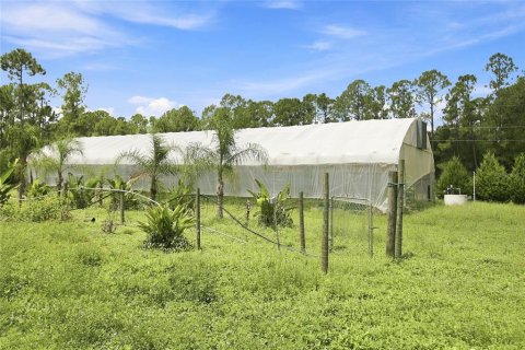 Propiedad comercial en venta en North Port, Florida, 219.99 m2 № 2289782 - foto 3