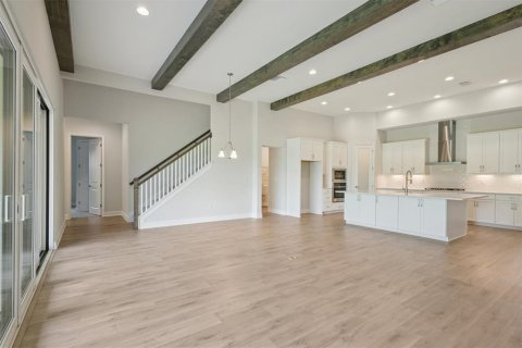 House in Fish Hawk, Florida 5 bedrooms, 362.23 sq.m. № 1784629 - photo 10