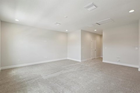 House in Fish Hawk, Florida 5 bedrooms, 362.23 sq.m. № 1784629 - photo 23