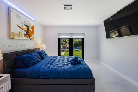Casa en venta en Fort Lauderdale, Florida, 3 dormitorios, 122.26 m2 № 2075859 - foto 24