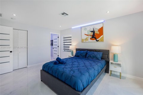 Casa en venta en Fort Lauderdale, Florida, 3 dormitorios, 122.26 m2 № 2075859 - foto 23