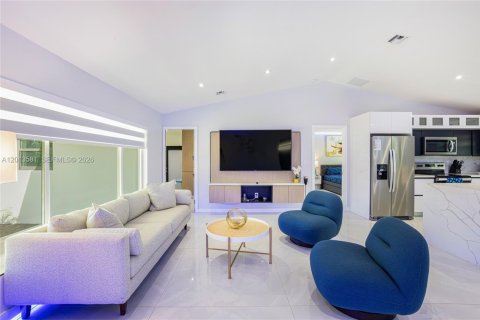 Casa en venta en Fort Lauderdale, Florida, 3 dormitorios, 122.26 m2 № 2075859 - foto 11
