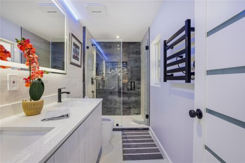 Casa en venta en Fort Lauderdale, Florida, 3 dormitorios, 122.26 m2 № 2075859 - foto 26