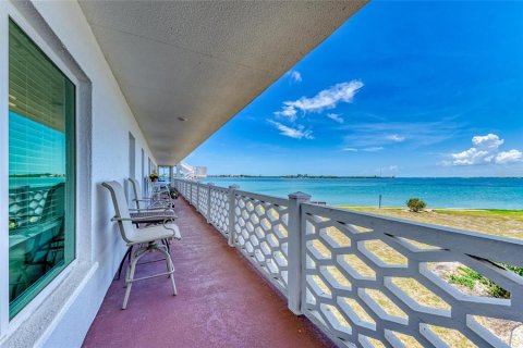 Condominio en venta en Sarasota, Florida, 2 dormitorios, 75.81 m2 № 1774741 - foto 1