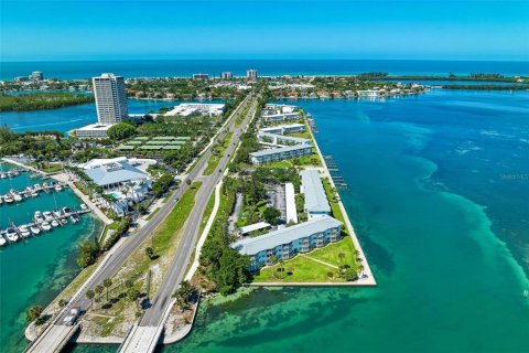 Condominio en venta en Sarasota, Florida, 2 dormitorios, 75.81 m2 № 1774741 - foto 5