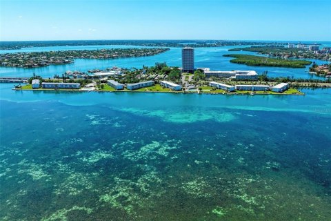 Condominio en venta en Sarasota, Florida, 2 dormitorios, 75.81 m2 № 1774741 - foto 3