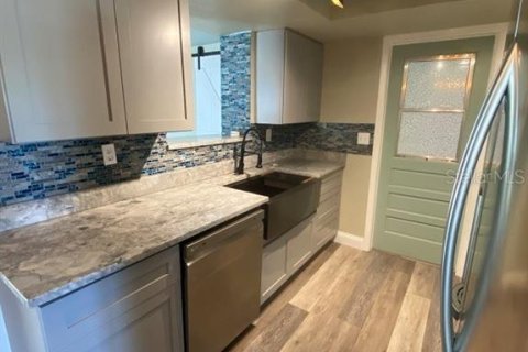 Casa en alquiler en New Port Richey, Florida, 3 dormitorios, 135.27 m2 № 1853943 - foto 6