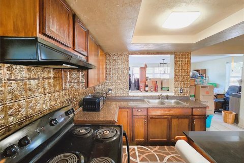 Купить виллу или дом в Порт-Ричи, Флорида 6 комнат, 95.88м2, № 1556008 - фото 12