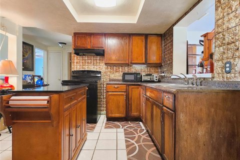 Купить виллу или дом в Порт-Ричи, Флорида 6 комнат, 95.88м2, № 1556008 - фото 11