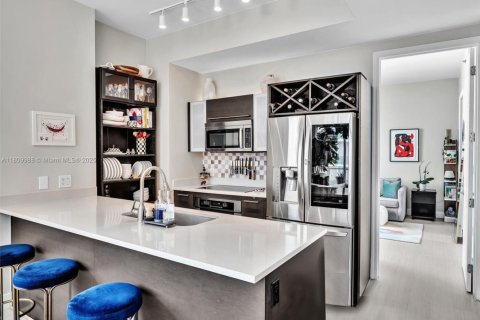 Copropriété à vendre à Miami, Floride: 2 chambres, 111.48 m2 № 1875202 - photo 8