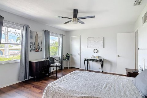 Townhouse in Fern Park, Florida 3 bedrooms, 145.3 sq.m. № 1898571 - photo 23