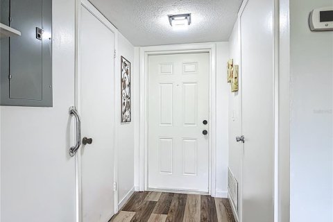 Townhouse in Fern Park, Florida 3 bedrooms, 145.3 sq.m. № 1898571 - photo 3