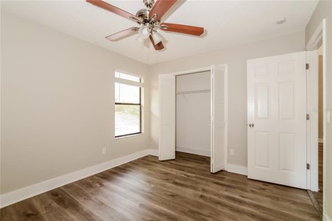 Casa en alquiler en Orlando, Florida, 3 dormitorios, 120.96 m2 № 1873413 - foto 12