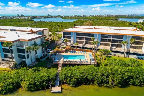 Copropriété à vendre à Englewood, Floride: 2 chambres, 99.41 m2 № 2418498 - photo 2