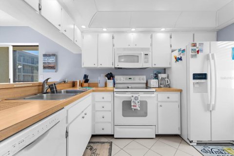 Copropriété à vendre à Englewood, Floride: 2 chambres, 99.41 m2 № 2418498 - photo 5